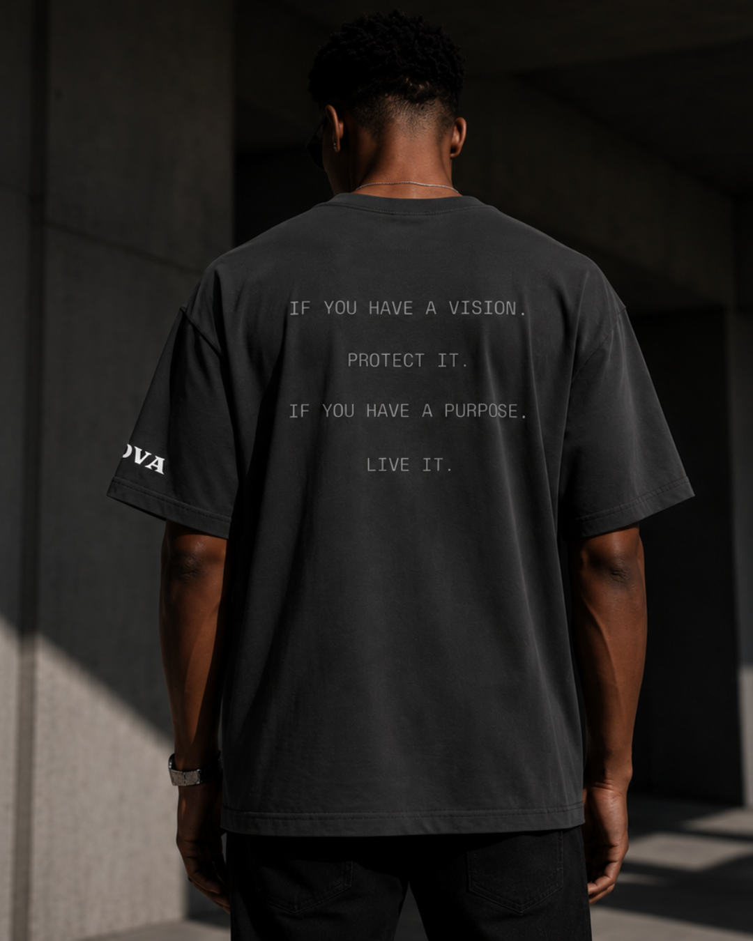 Oversized Nova T-shirt